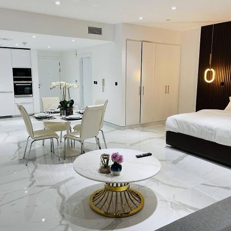 Luxury Casa Premium Studio Apartments - With Full Kitchen, Balcony At Jbr Beach Dubai Esterno foto