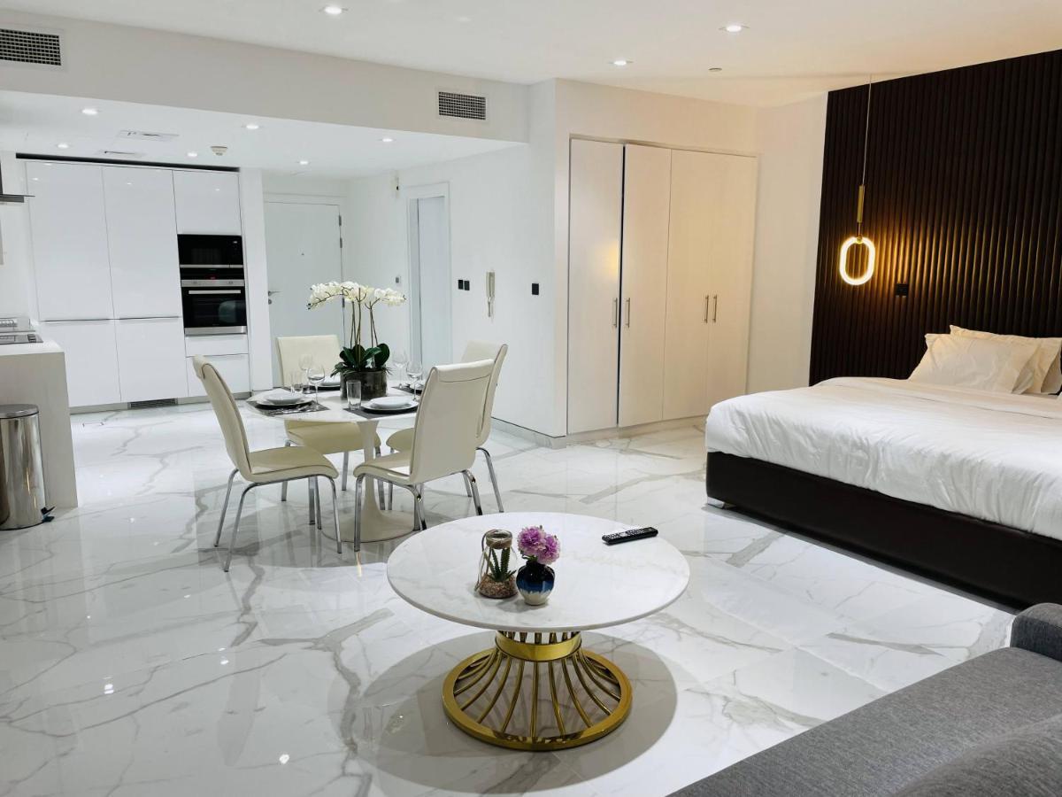 Luxury Casa Premium Studio Apartments - With Full Kitchen, Balcony At Jbr Beach Dubai Esterno foto